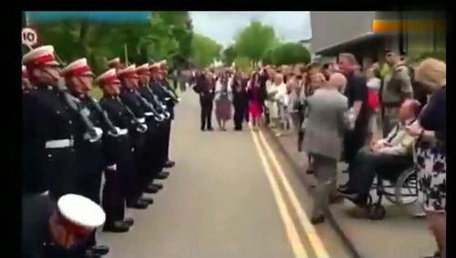 吃瓜群众傻眼视频,吃瓜群众傻眼!视频揭露惊人真相